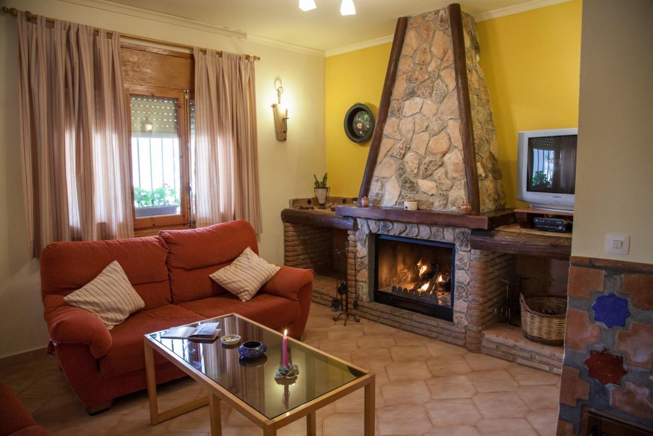 Apartamentos La Granja Hinojares Dış mekan fotoğraf