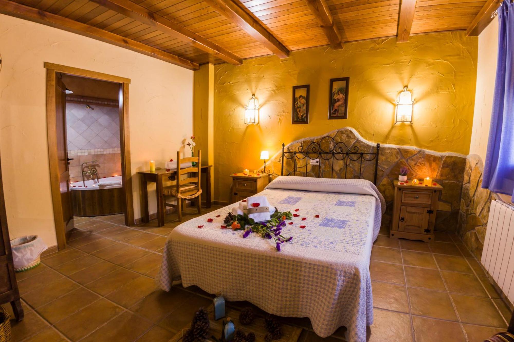 Apartamentos La Granja Hinojares Dış mekan fotoğraf