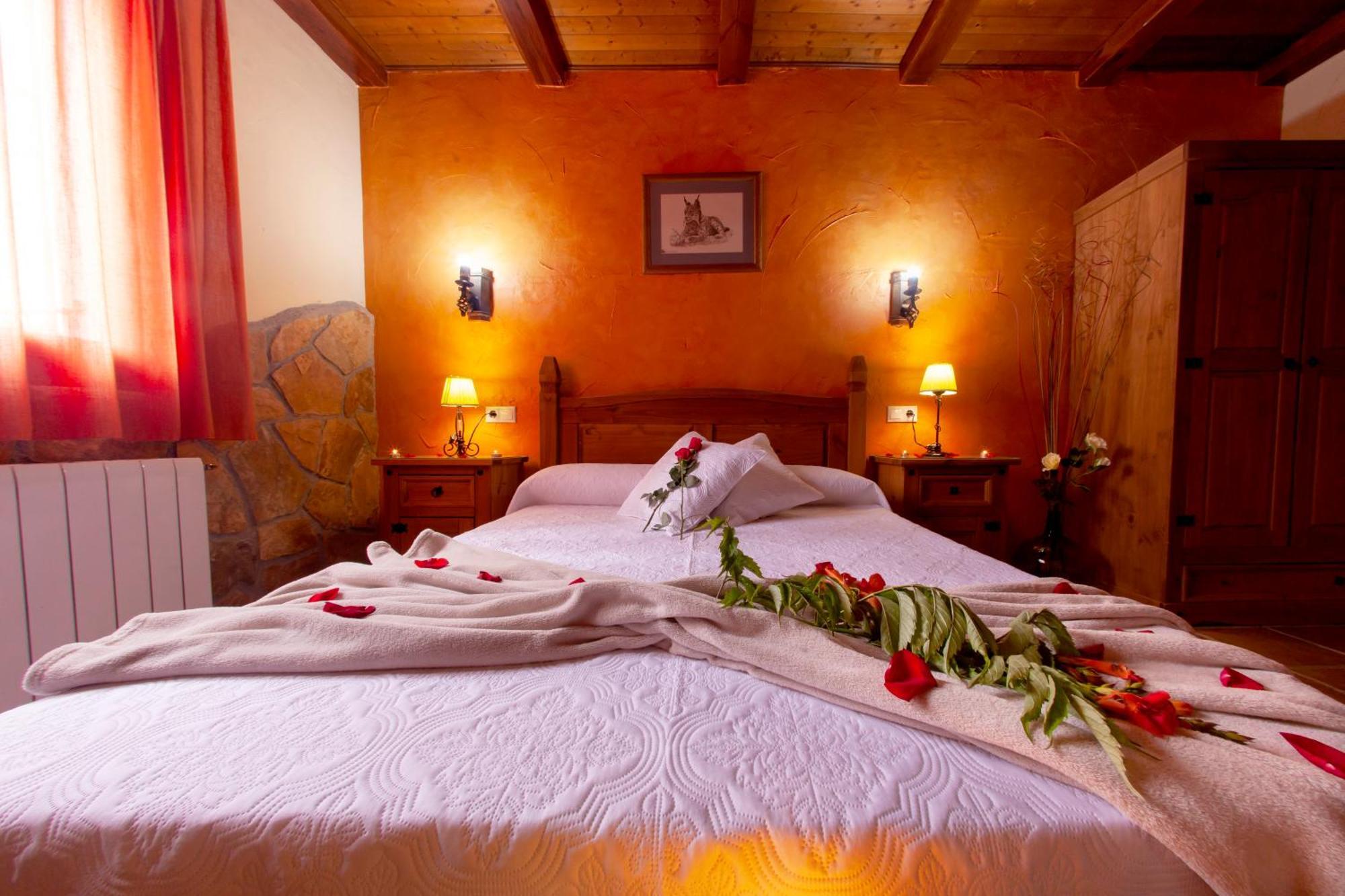 Apartamentos La Granja Hinojares Oda fotoğraf