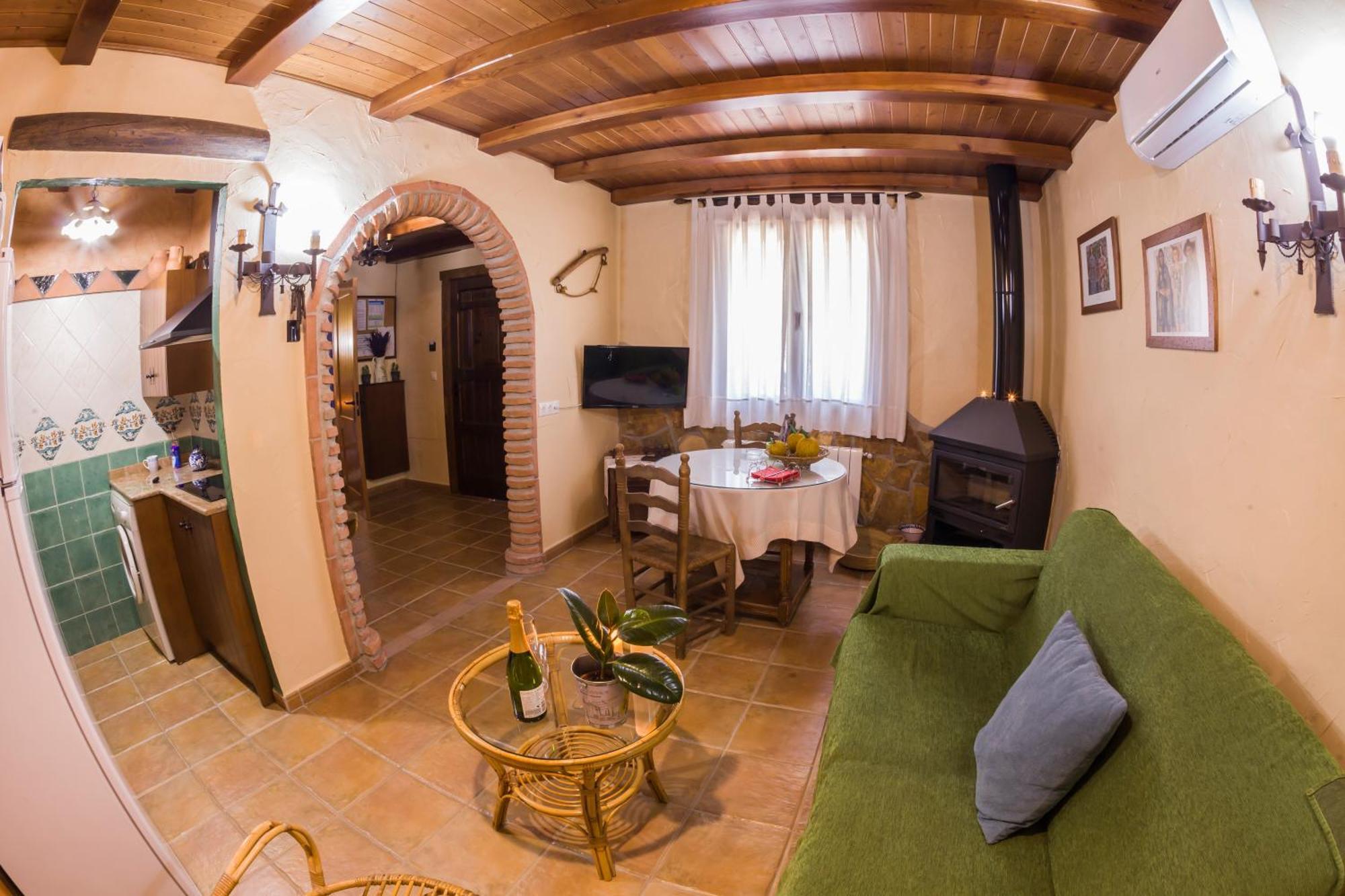 Apartamentos La Granja Hinojares Oda fotoğraf
