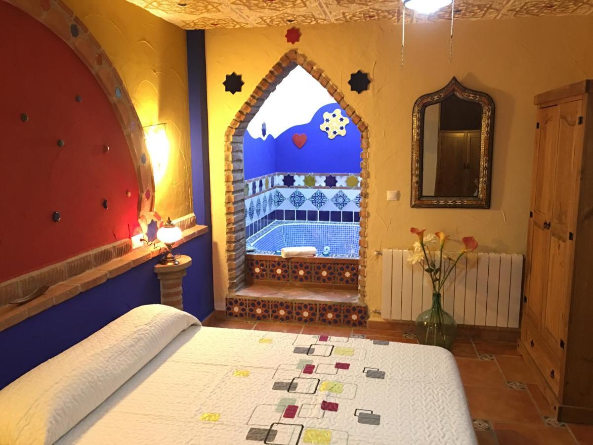 Apartamentos La Granja Hinojares Dış mekan fotoğraf